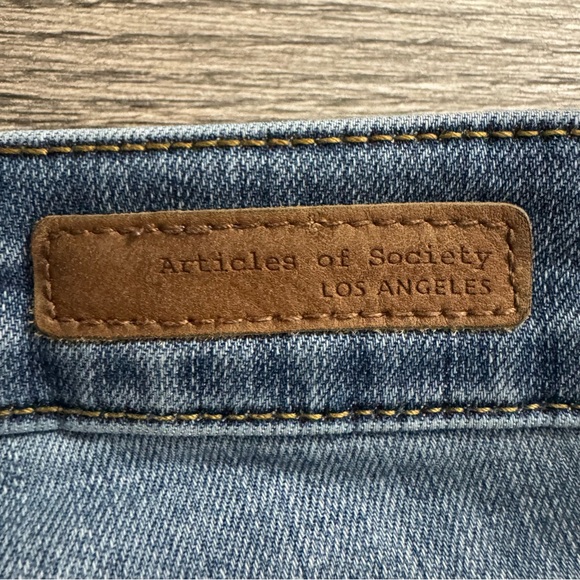 ARTICLES OF SOCIETY Jeans Women’s Size 29 Blue Distressed Hem Denim - Picture 8 of 8